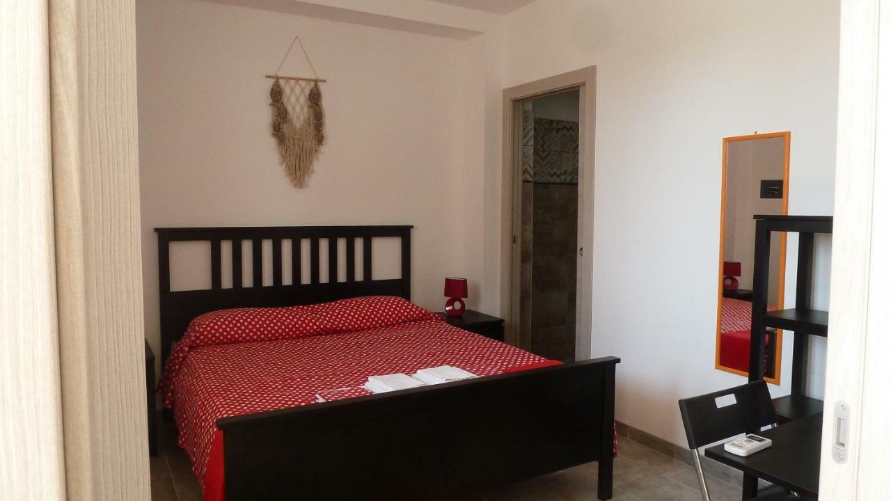 Regina Isabella Rooms San Foca Exterior foto